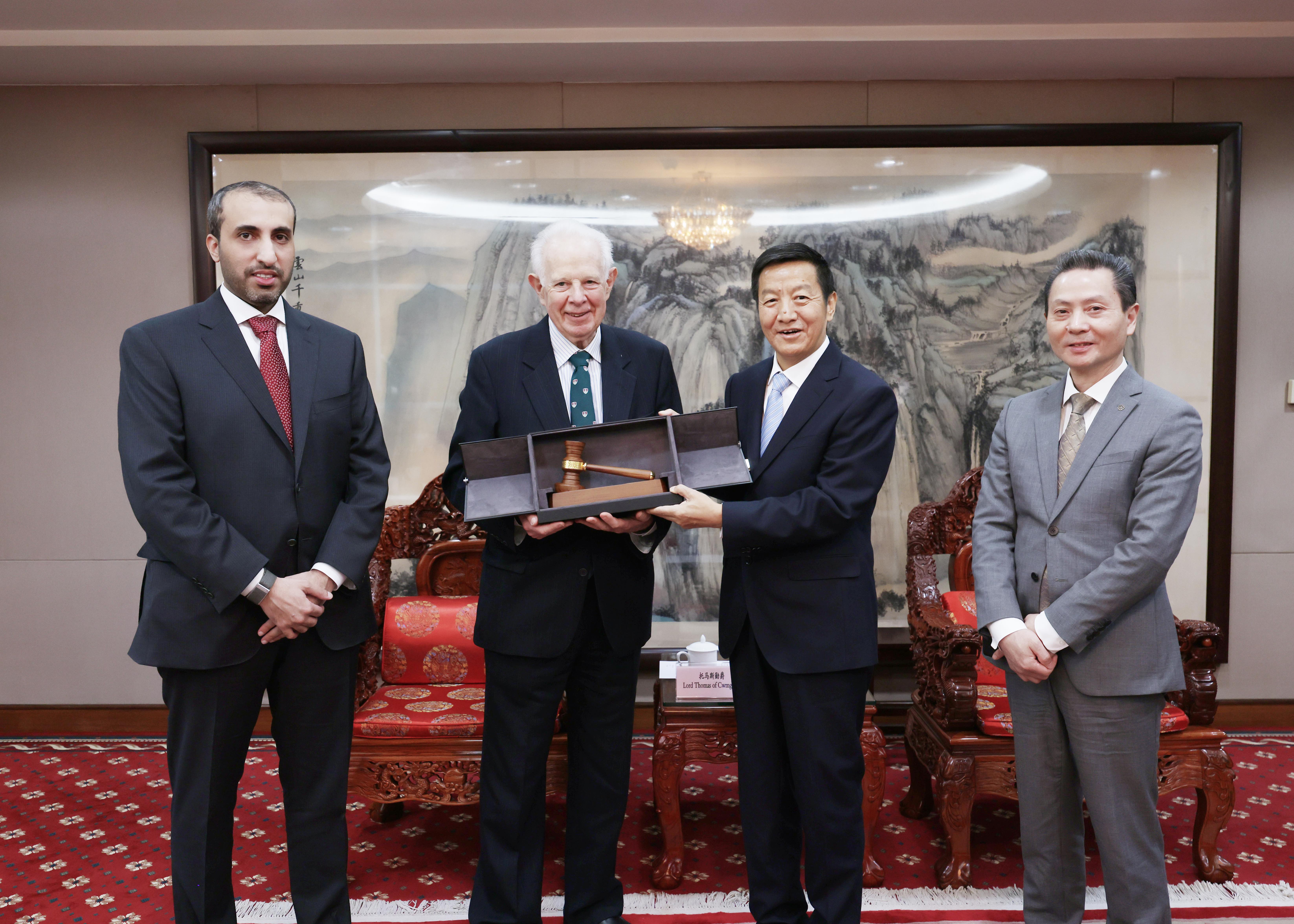 Shanghai High Court QICDRC visit