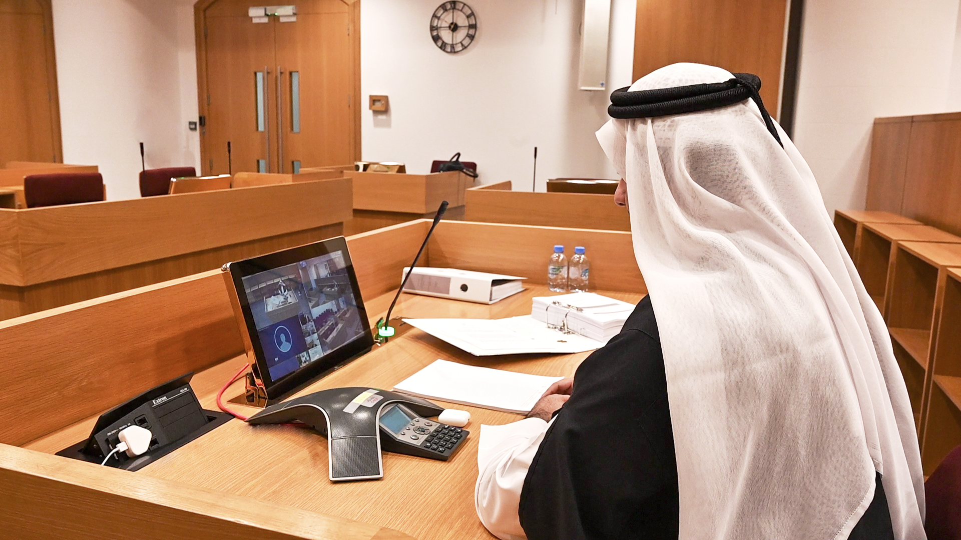 أول جلسة محاكمة عن بعد لمحكمة قطر الدولية ضمن خطة استمرارية العمل القضائي والحد من تداعيات كرونا